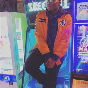 Meet your Posher, Roy